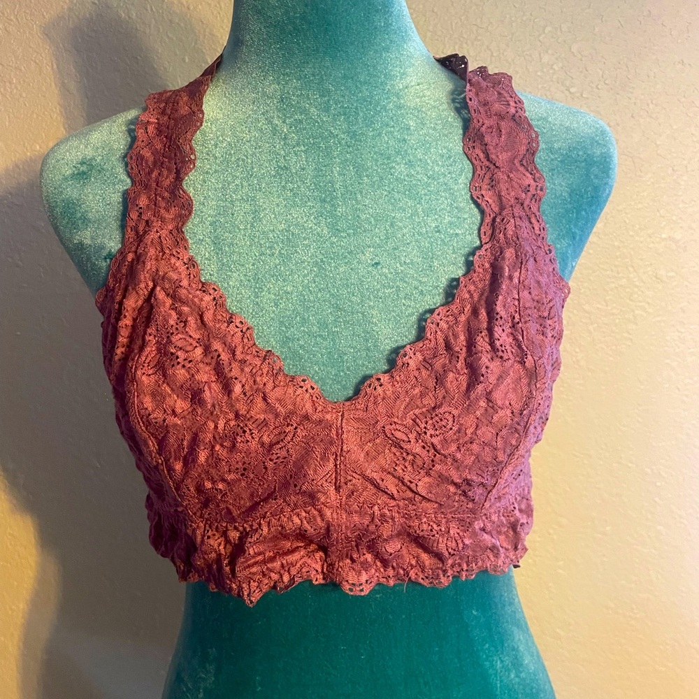 Felina: pink lace bralette